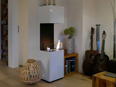 ScandiFlames Open 3-Sided Bio Fireplace in White – a modern freestanding bioethanol fireplace with a sleek three-sided open desi